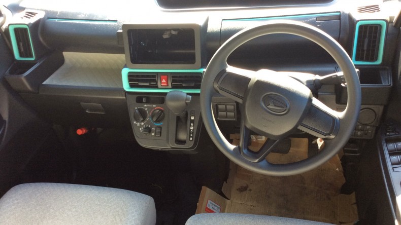 内装インパネ全体