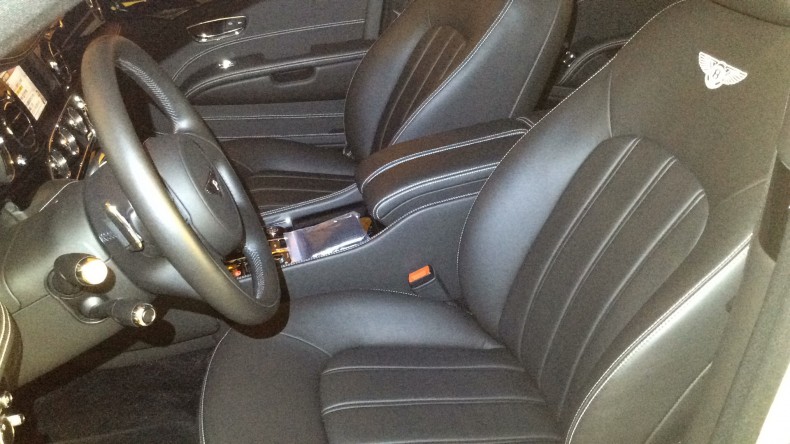 内装前方シート