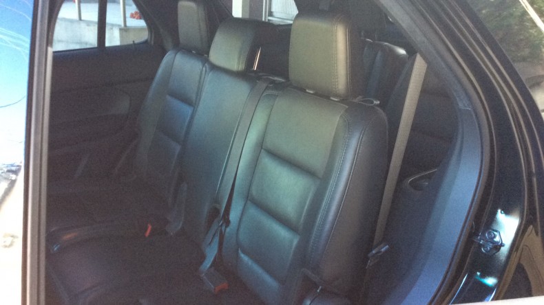 内装後方シート