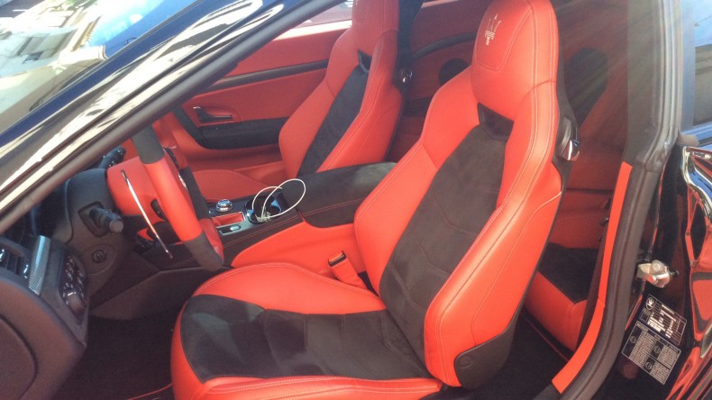 内装前方シート