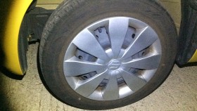 タイヤホイール前