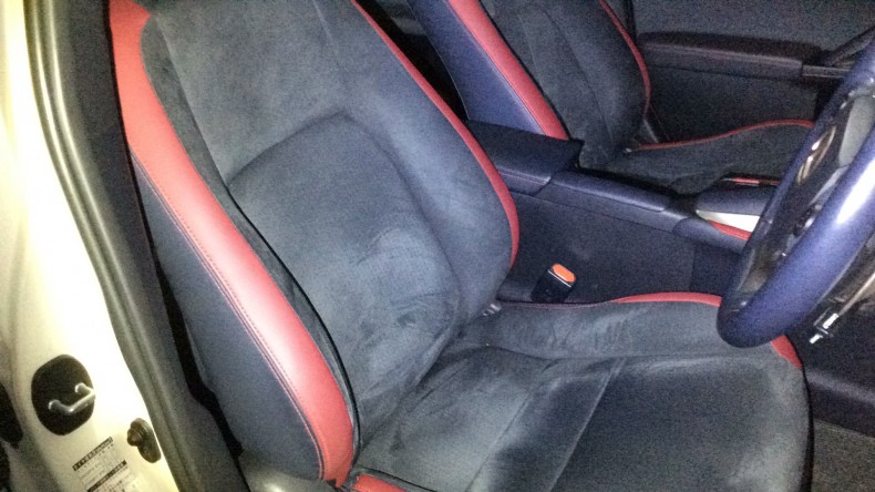 内装前方シート