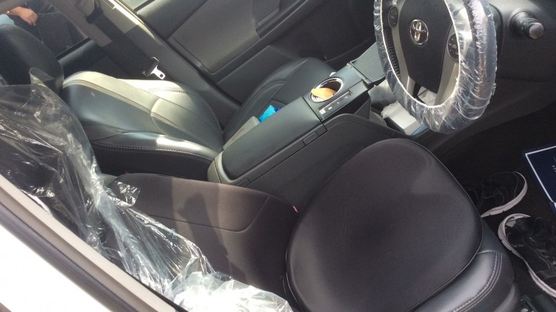 内装前方シート