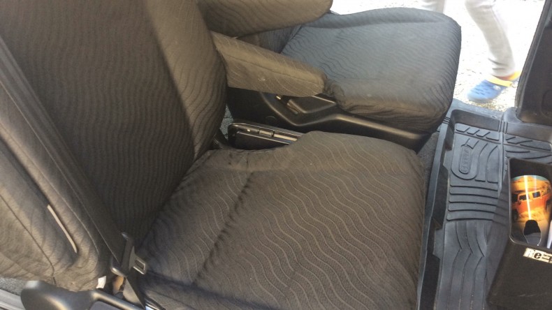 内装後方シート