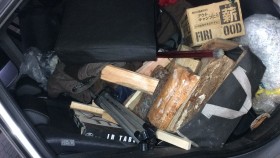 内装後方シート