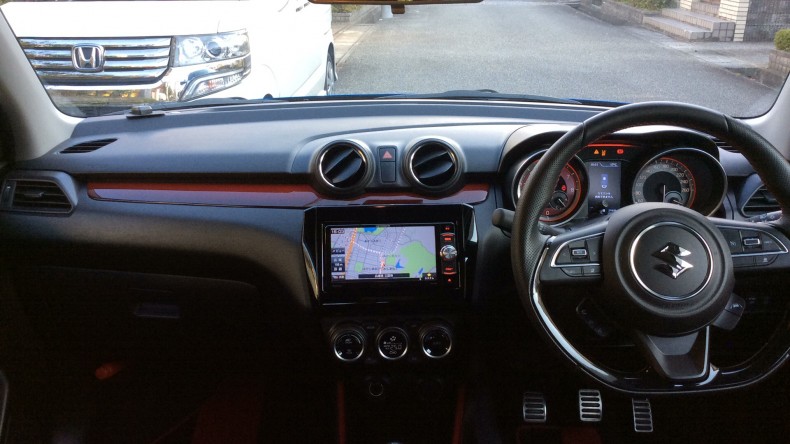 内装インパネ全体