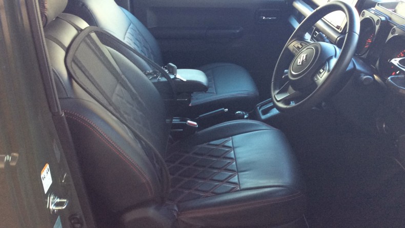 内装前方シート