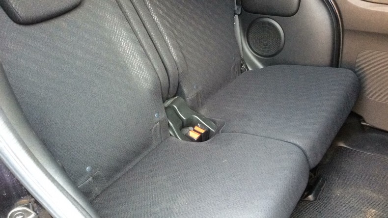 内装後方シート