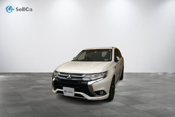 三菱/アウトランダーＰＨＥＶ-87681