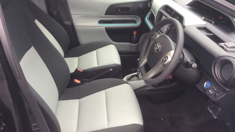 内装前方シート