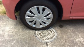 タイヤホイール前