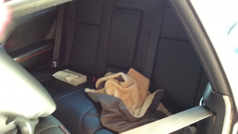 内装後方シート