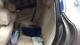 内装後方シート