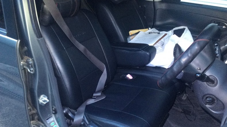 内装前方シート