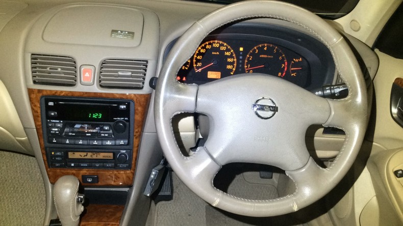 内装インパネ全体