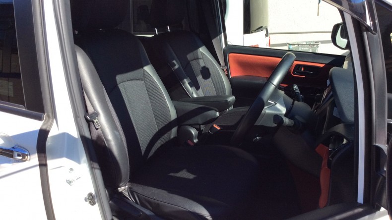 内装前方シート