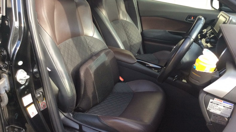 内装前方シート