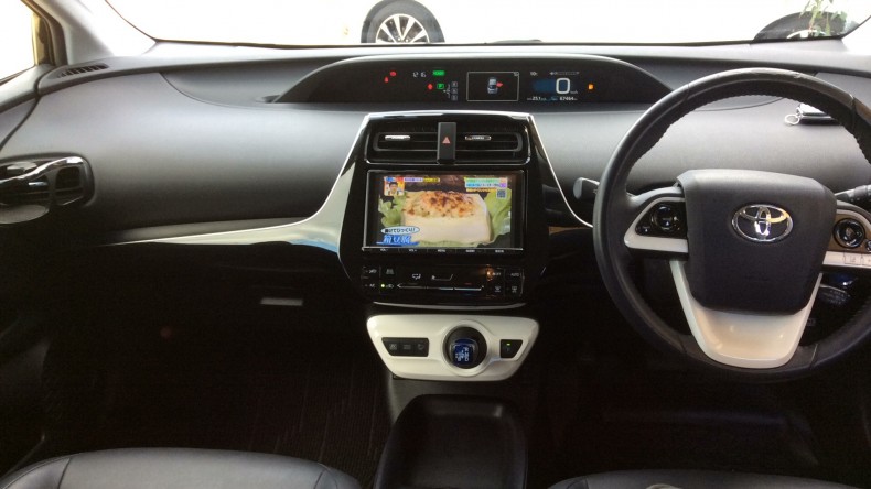 内装インパネ全体