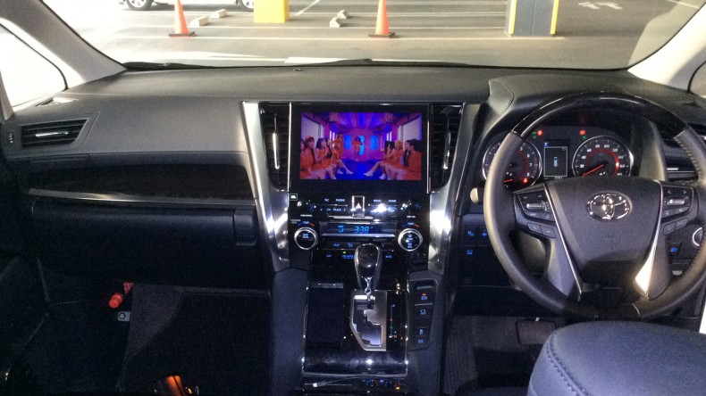 内装インパネ全体