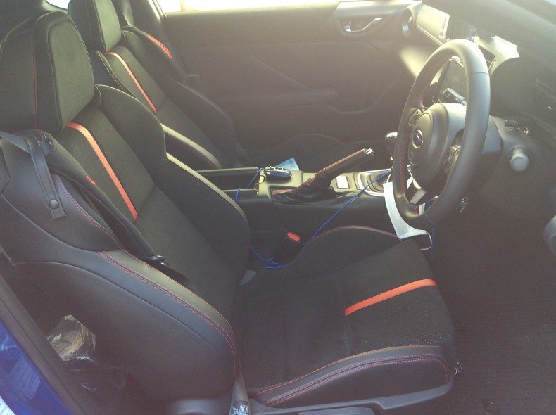 内装前方シート