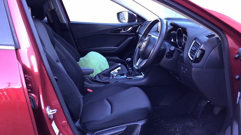 内装前方シート