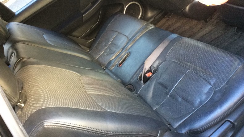 内装後方シート