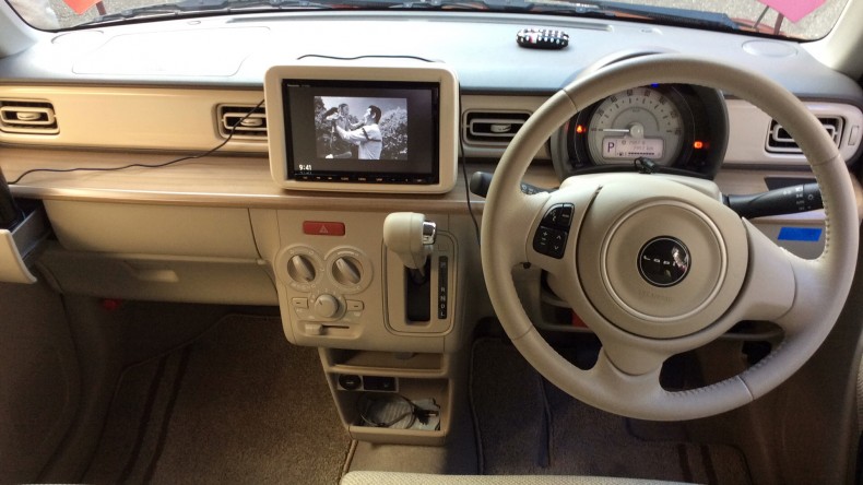 内装インパネ全体