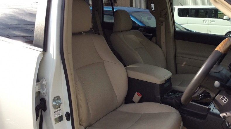 内装前方シート