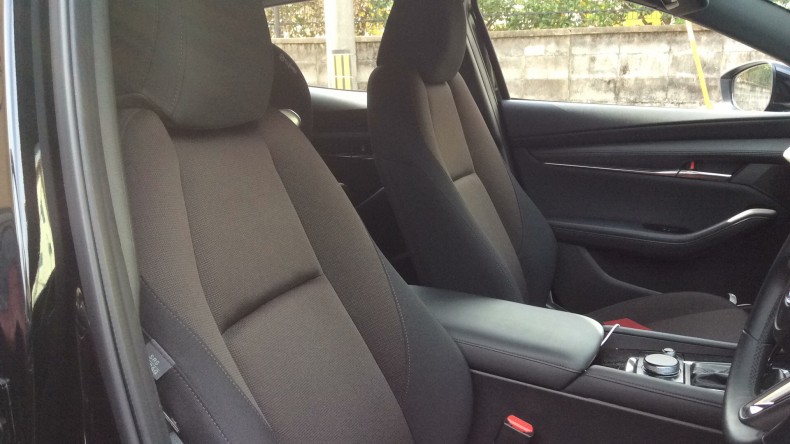 内装前方シート