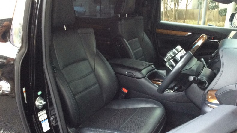 内装前方シート