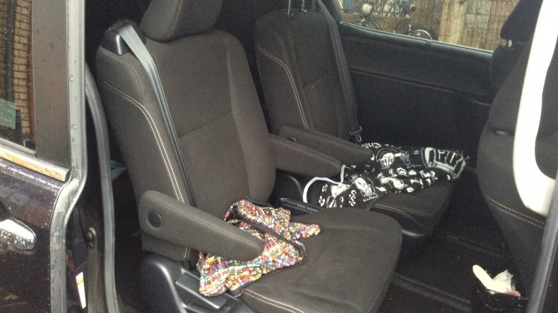 内装後方シート