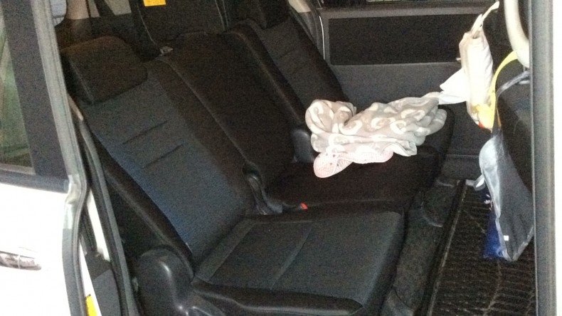 内装後方シート