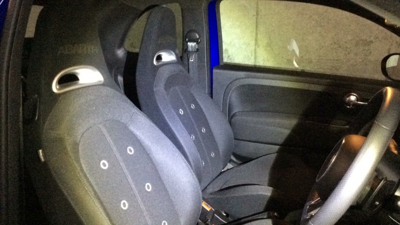 内装前方シート