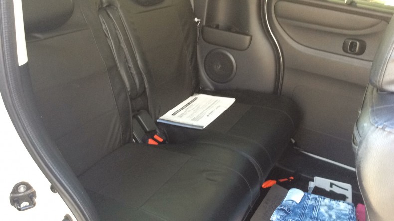 内装後方シート