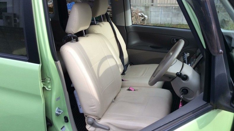 内装前方シート