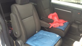 内装後方シート