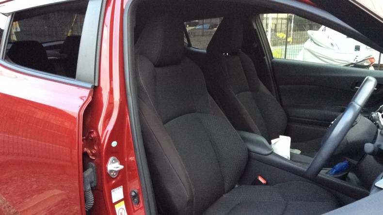 内装前方シート