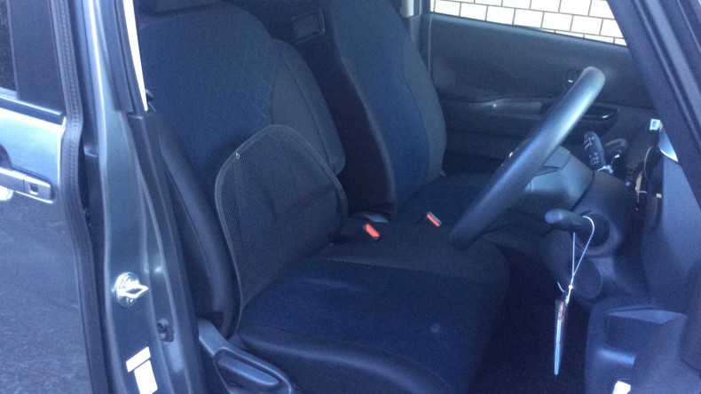 内装前方シート