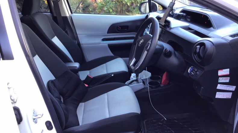 内装前方シート