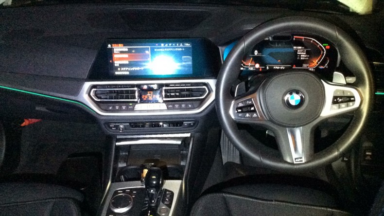 内装インパネ全体