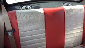 内装後方シート