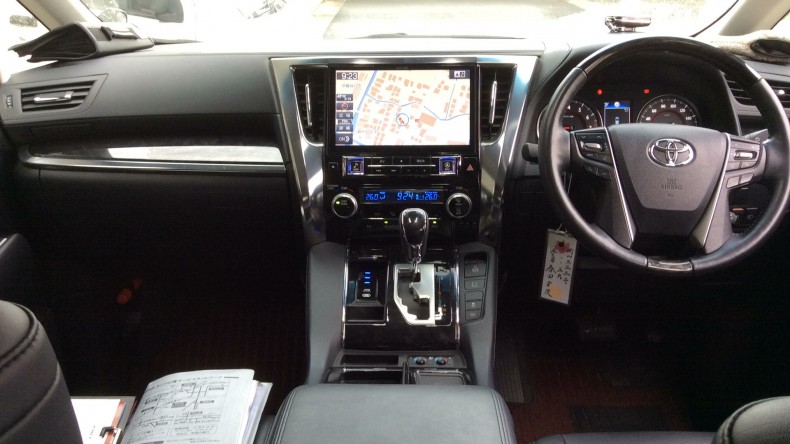 内装インパネ全体