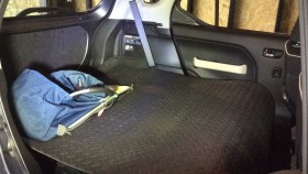 内装後方シート