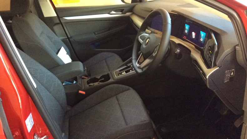 内装前方シート