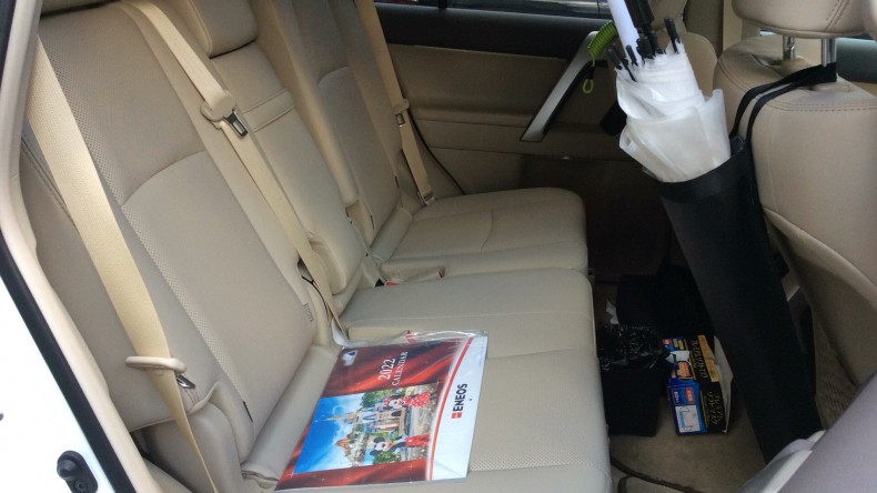 内装後方シート