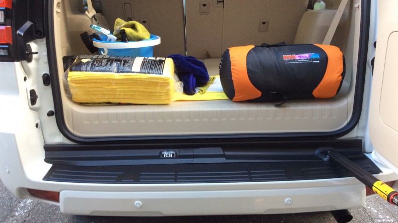 内装トランク
