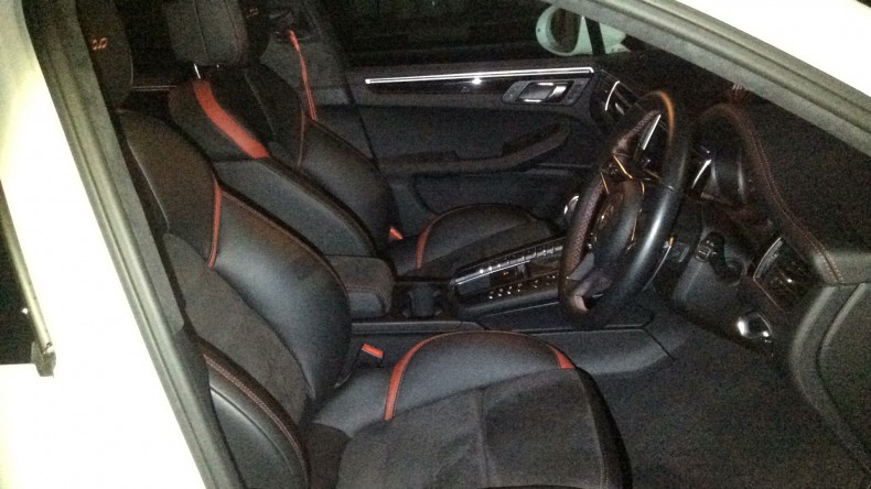 内装前方シート