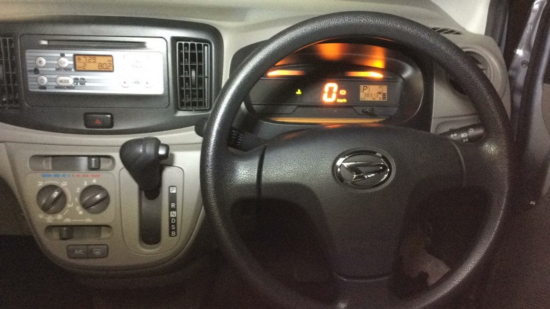 内装インパネ全体