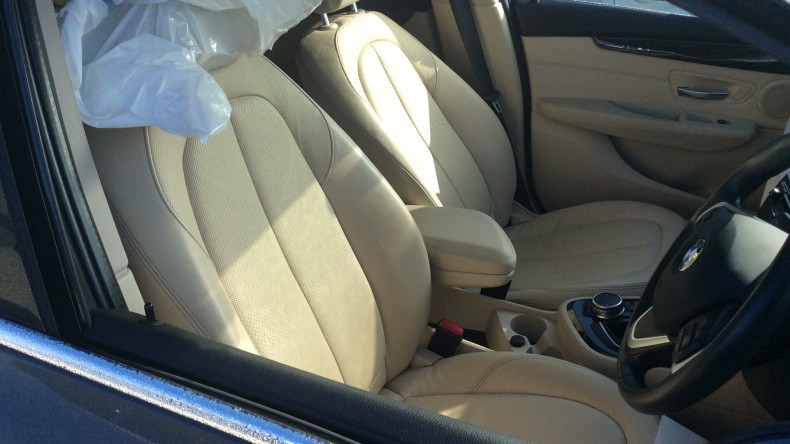 内装前方シート