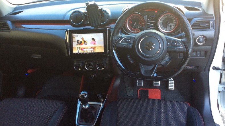 内装インパネ全体